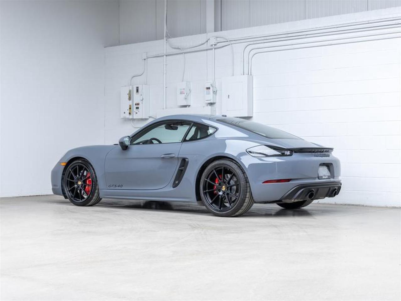 2025 Porsche 718 Cayman  Photo