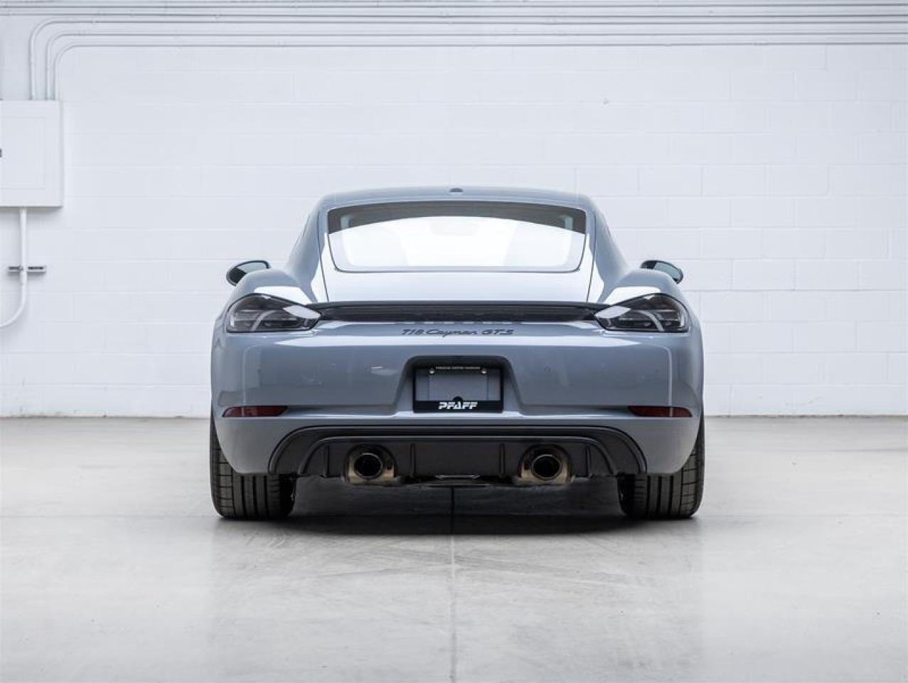 2025 Porsche 718 Cayman  Photo