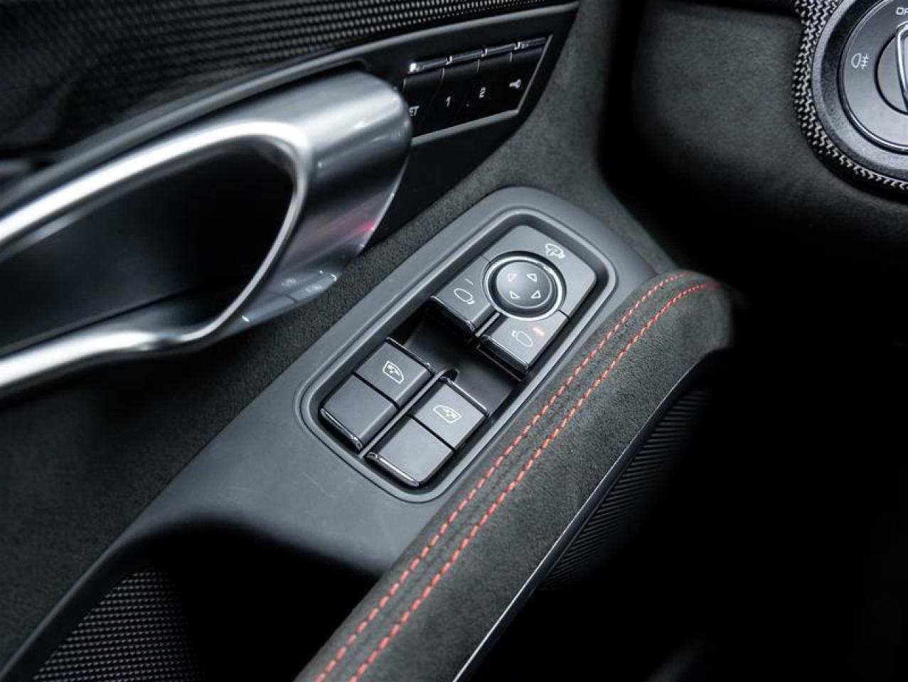 2025 Porsche 718 Cayman  Photo