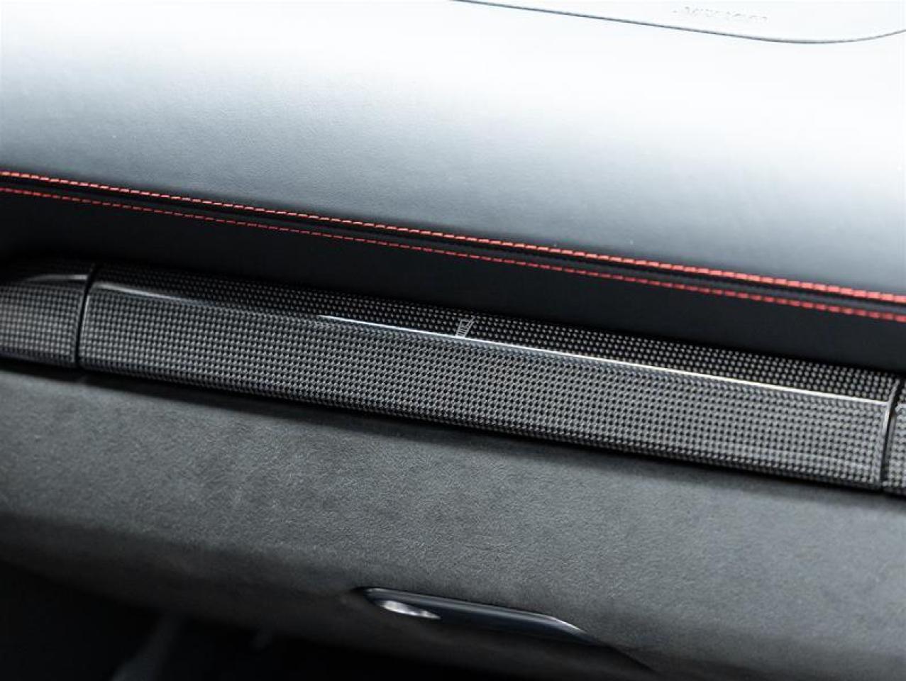 2025 Porsche 718 Cayman  Photo