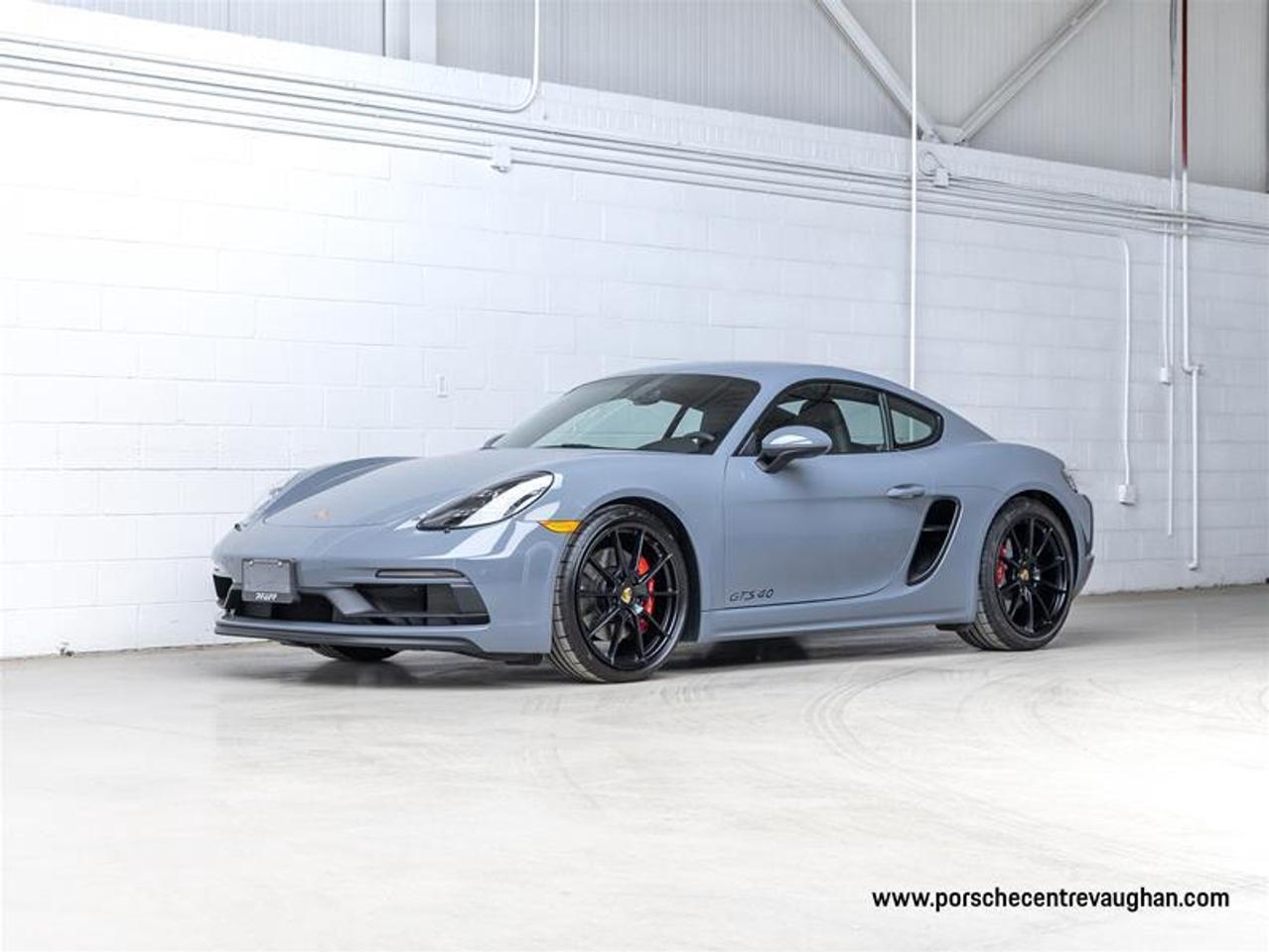 2025 Porsche 718 Cayman  Photo