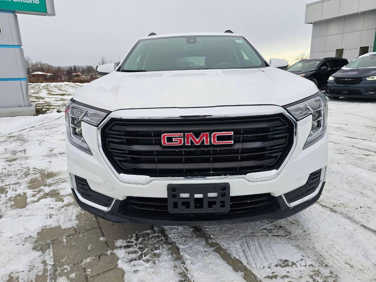 2024 GMC Terrain SLE 4dr All-Wheel Drive Photo