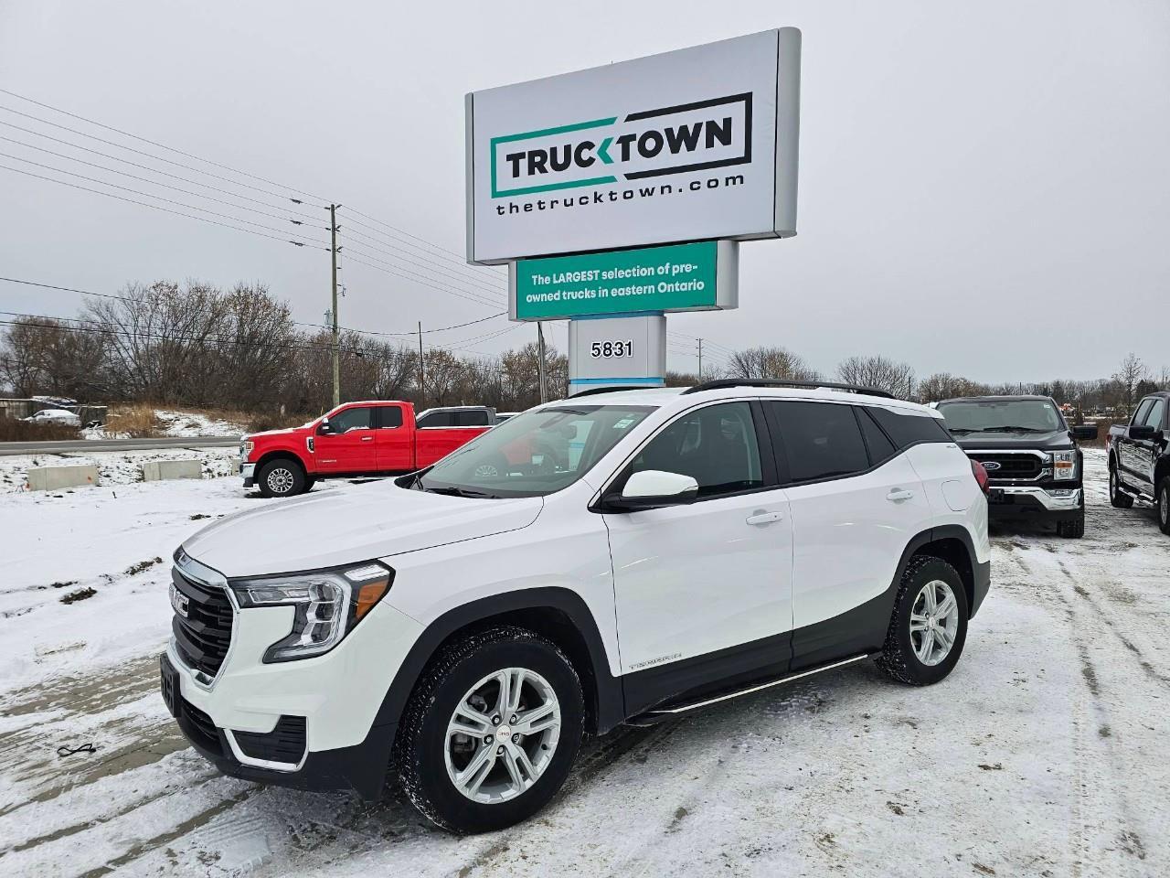 2024 GMC Terrain SLE 4dr All-Wheel Drive Photo0