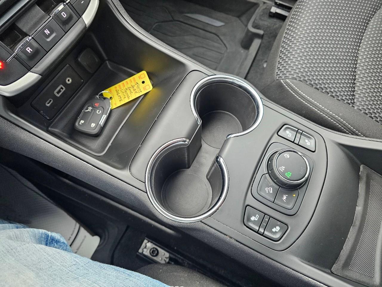 2024 GMC Terrain SLE 4dr All-Wheel Drive Photo