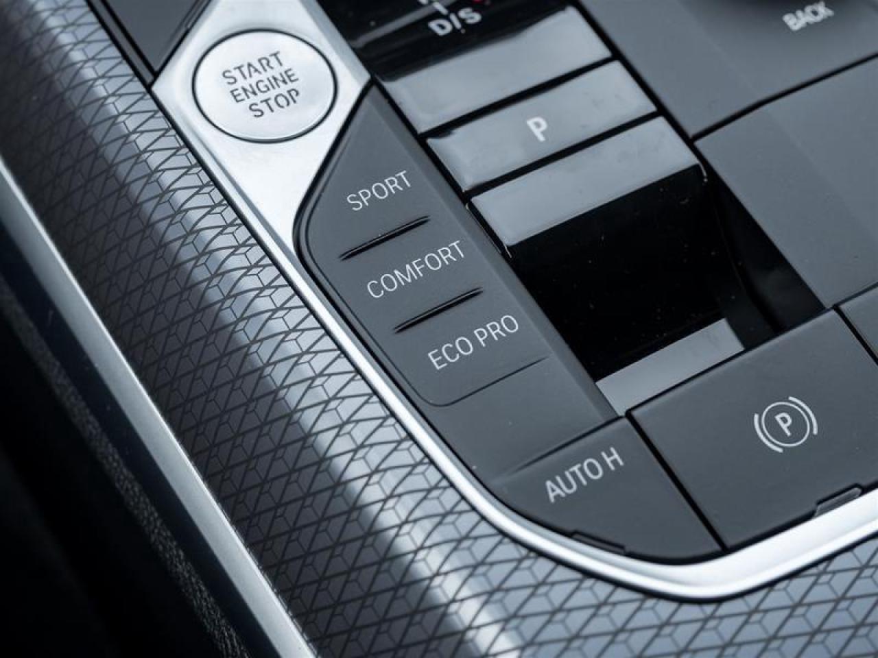 2026 BMW M340 i xDrive 4dr All-Wheel Drive Sedan Photo