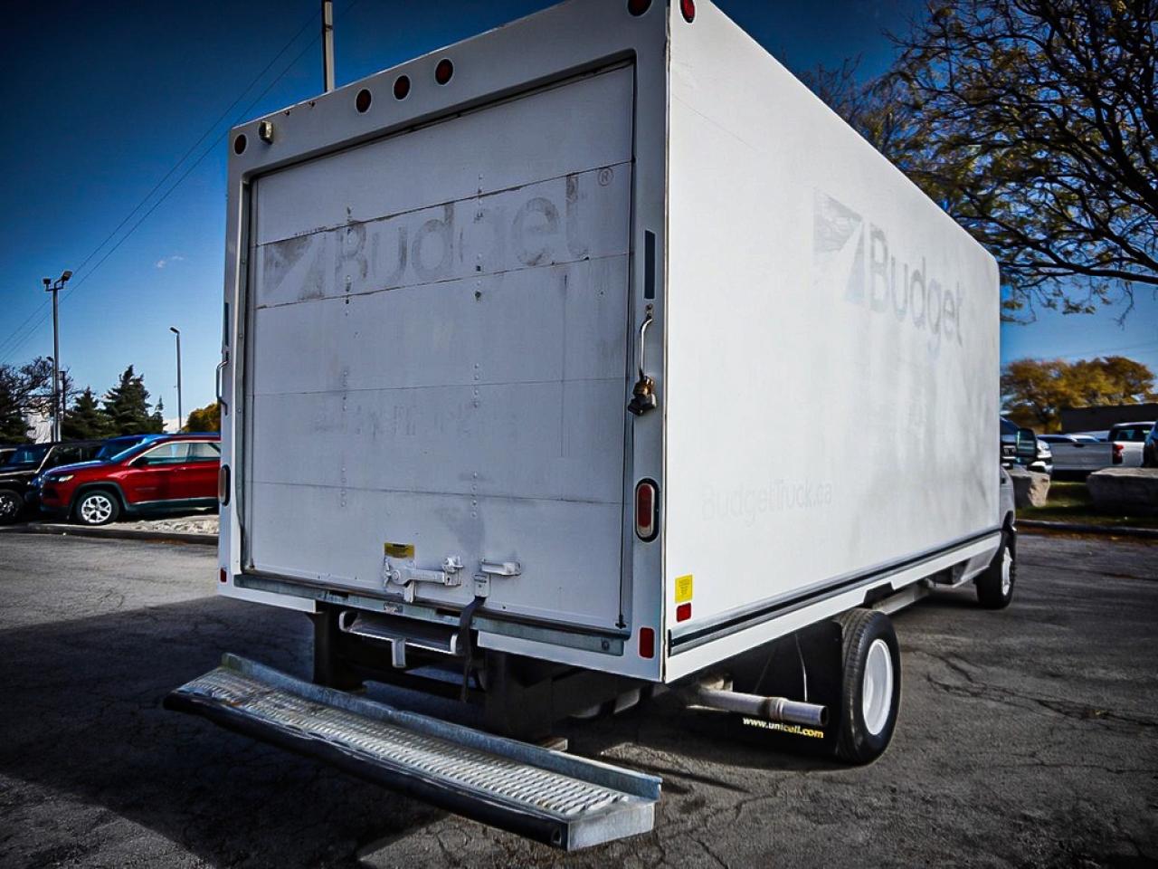 2021 Ford E-Series Cutaway  Photo