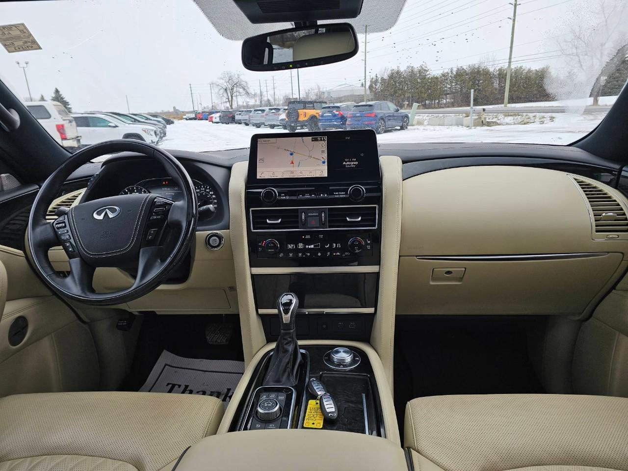 2023 Infiniti QX80 LUXE 8 Passenger 4dr 4x4 Photo