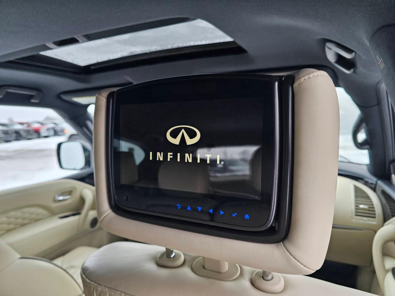 2023 Infiniti QX80 LUXE 8 Passenger 4dr 4x4 Photo