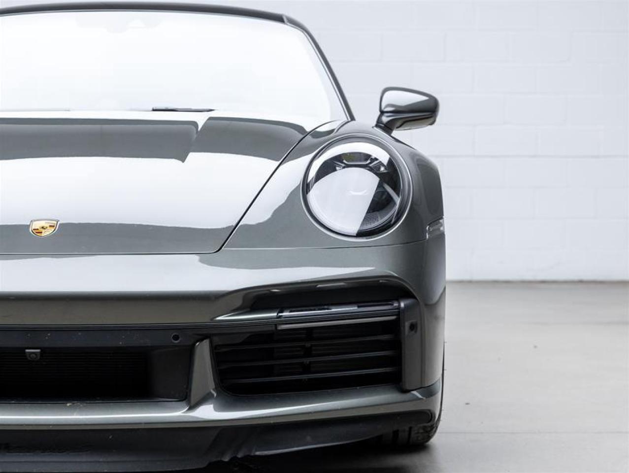 2025 Porsche 911  Photo