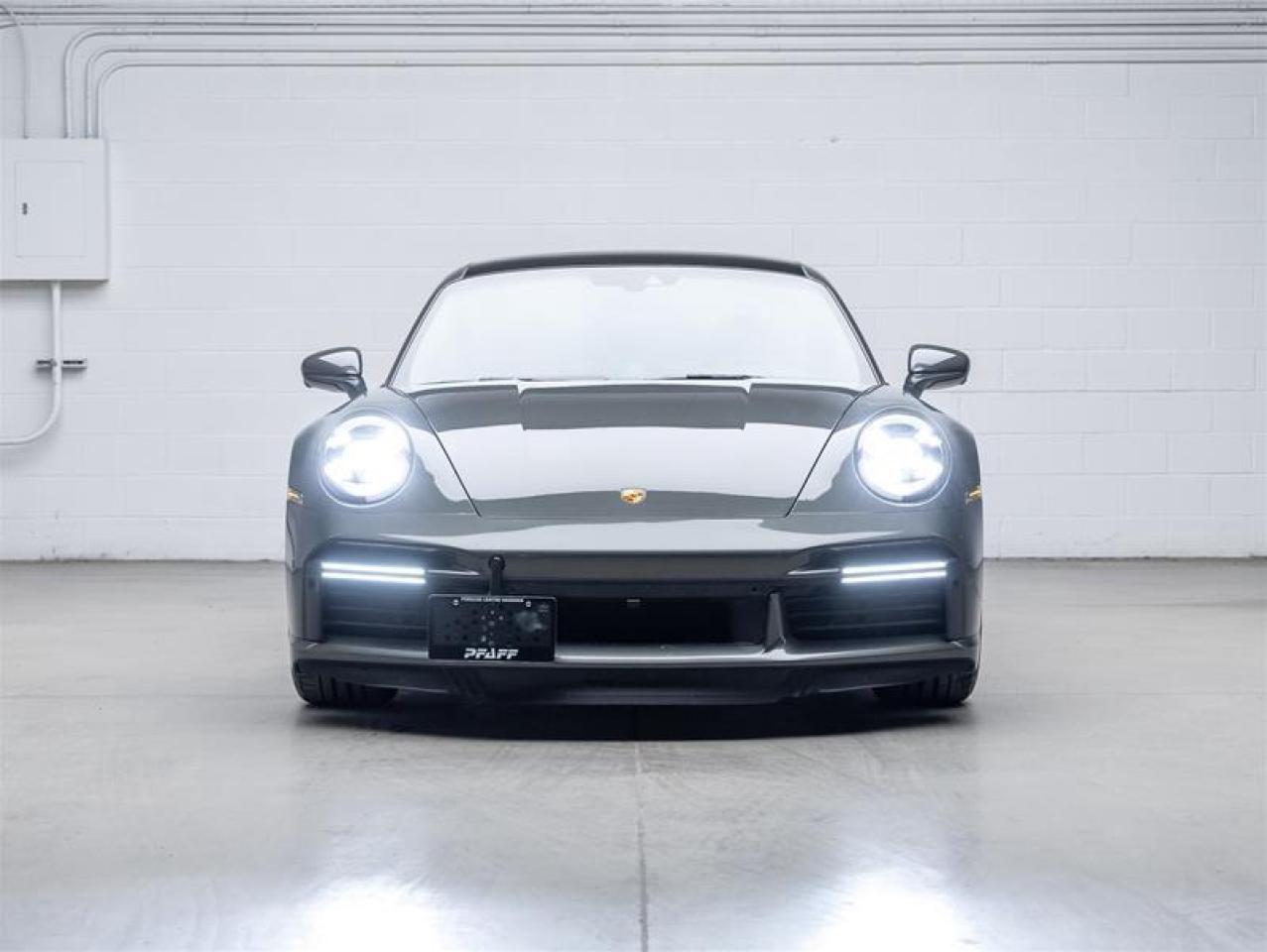 2025 Porsche 911  Photo