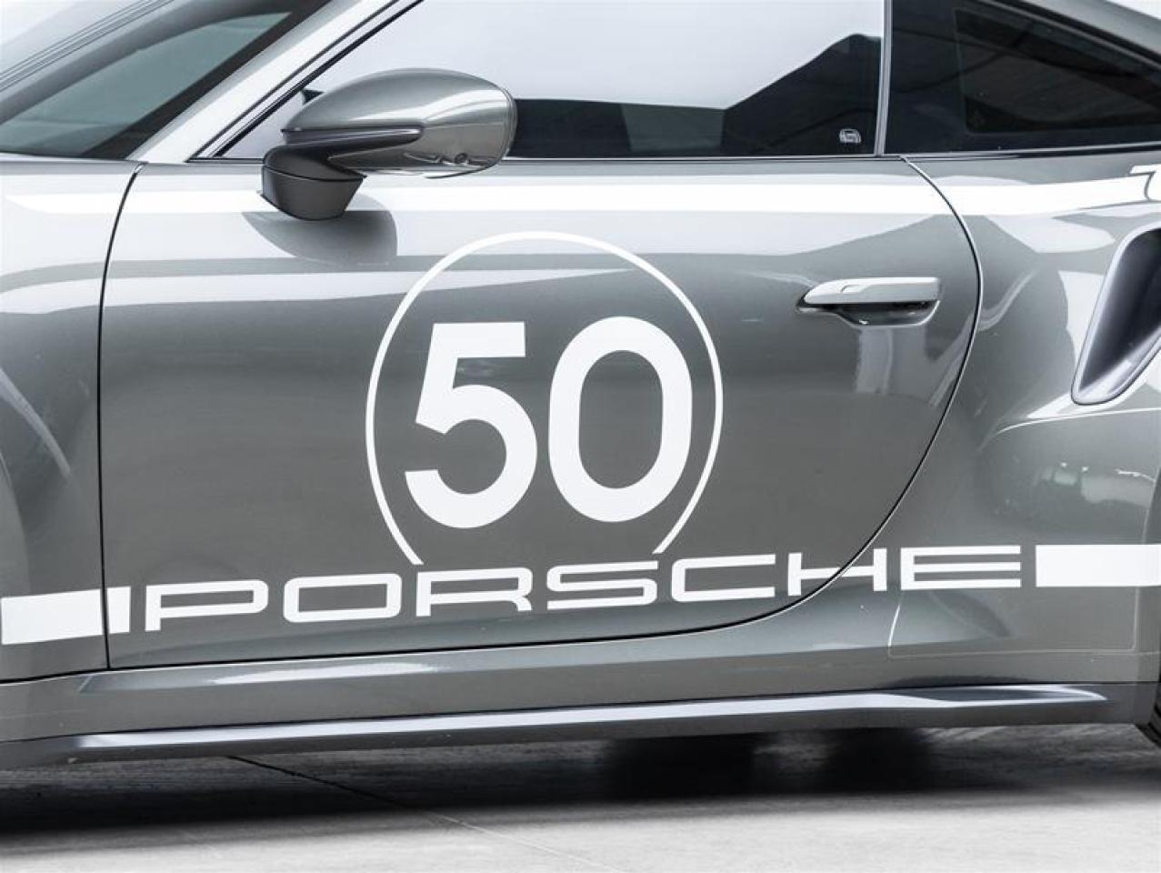 2025 Porsche 911  Photo