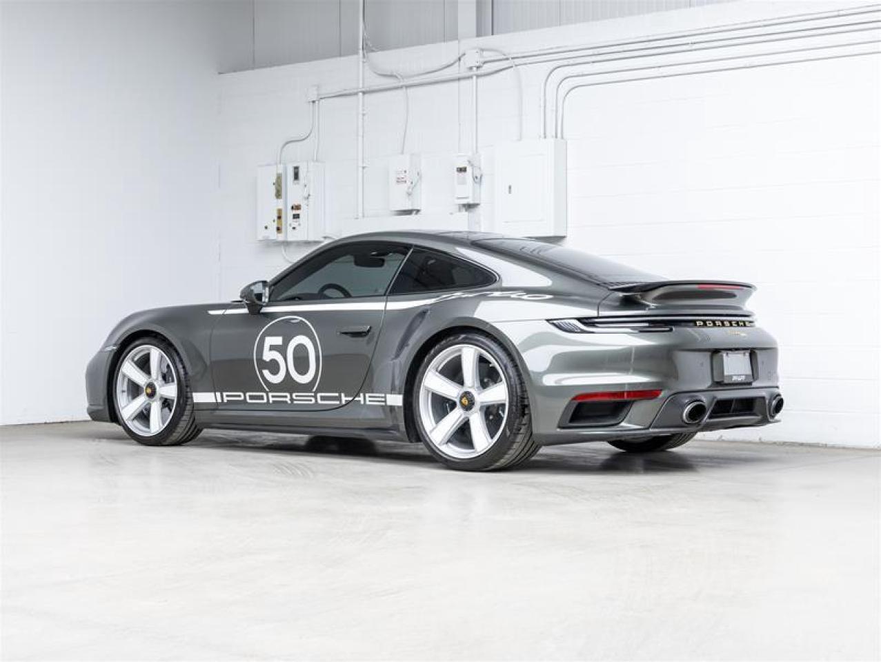 2025 Porsche 911  Photo