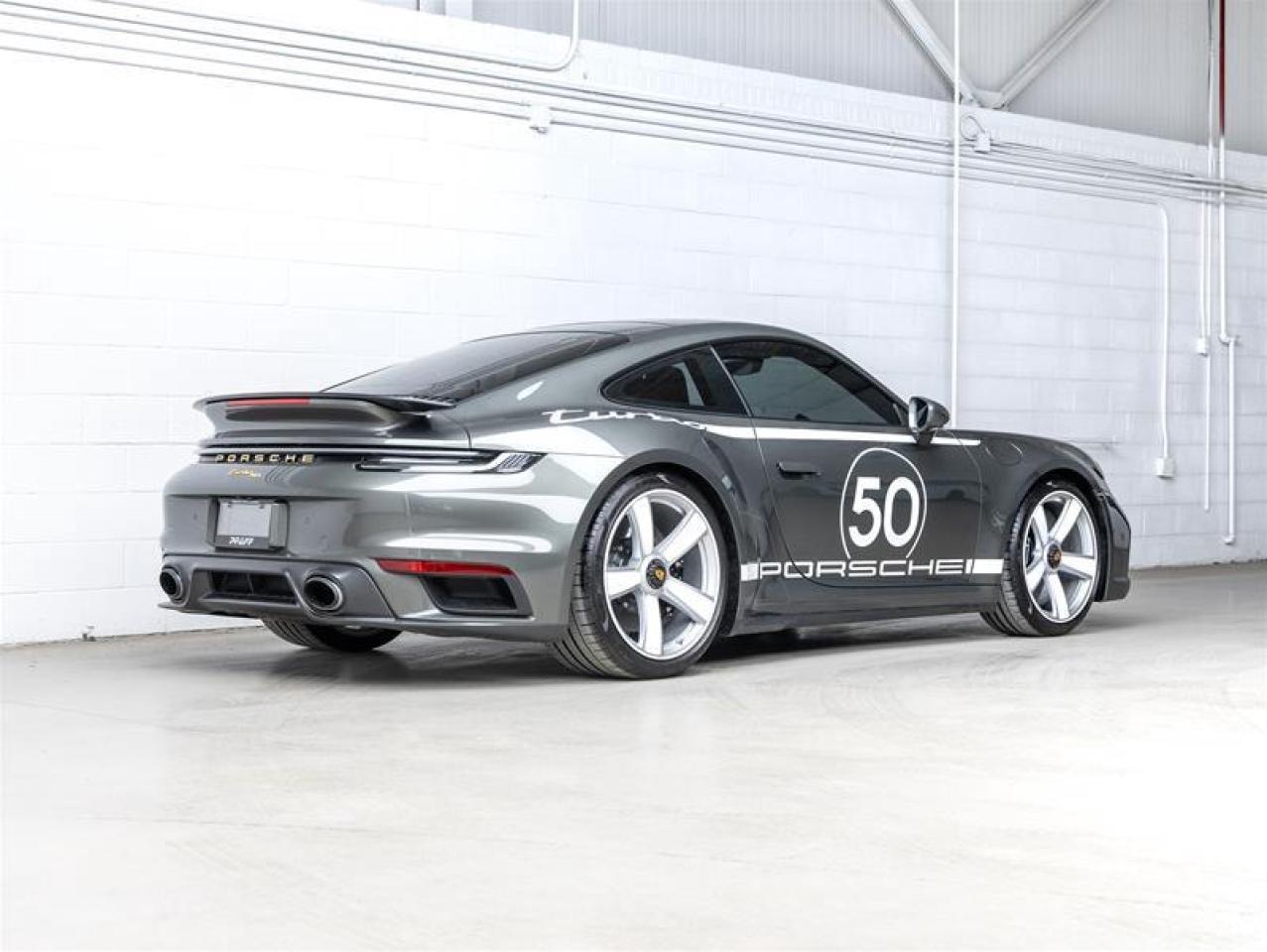 2025 Porsche 911  Photo
