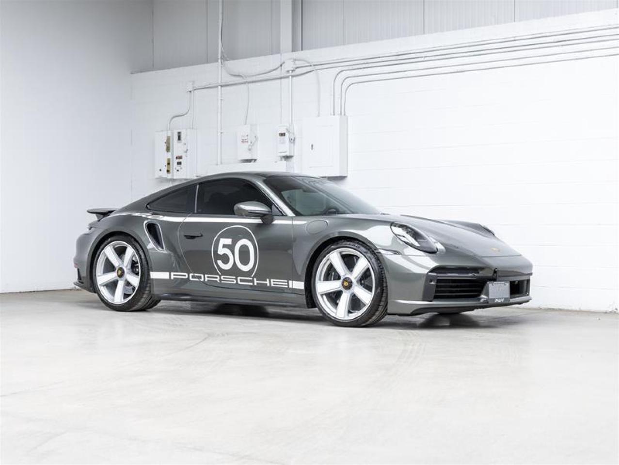 2025 Porsche 911  Photo