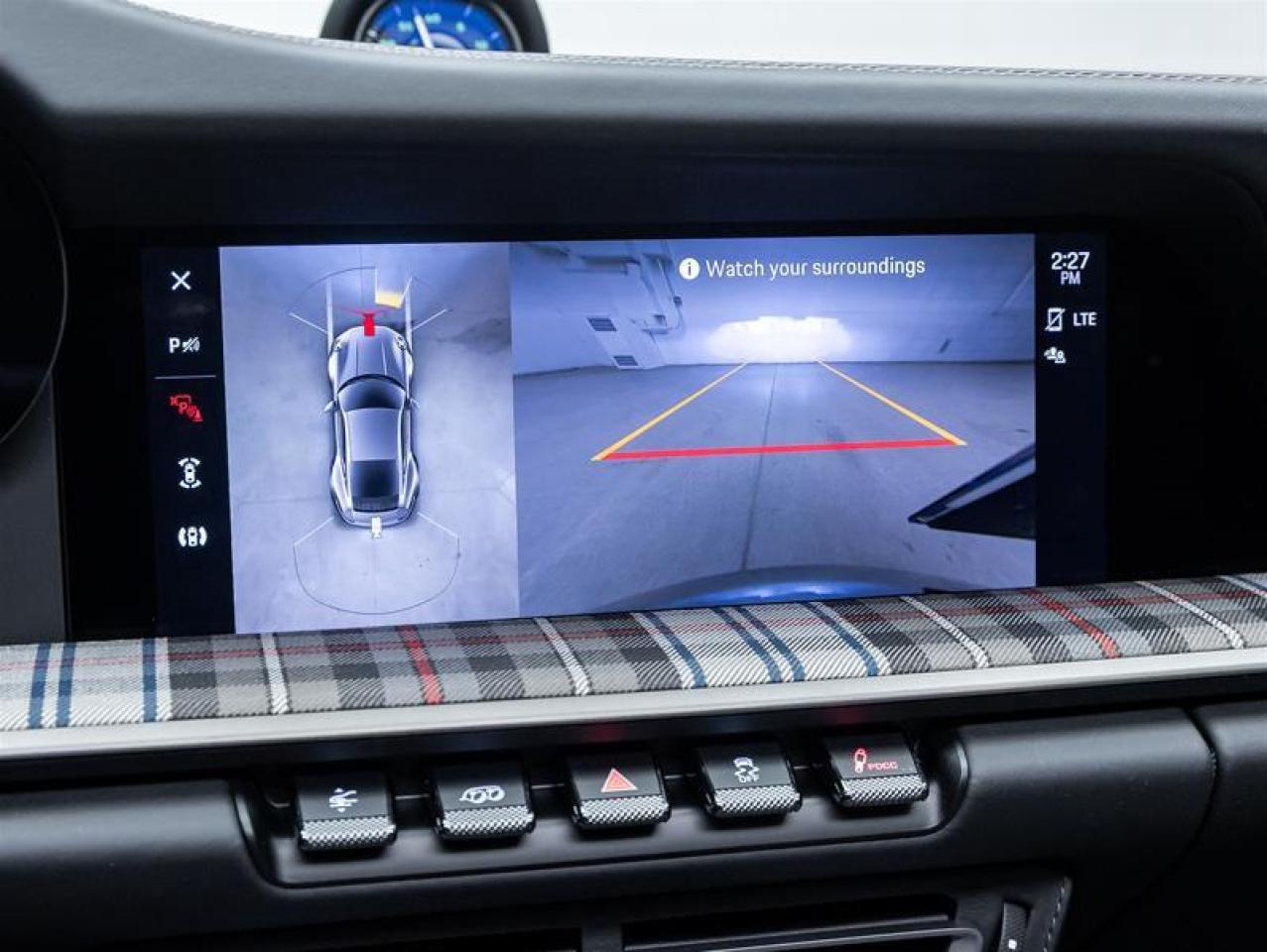 2025 Porsche 911  Photo