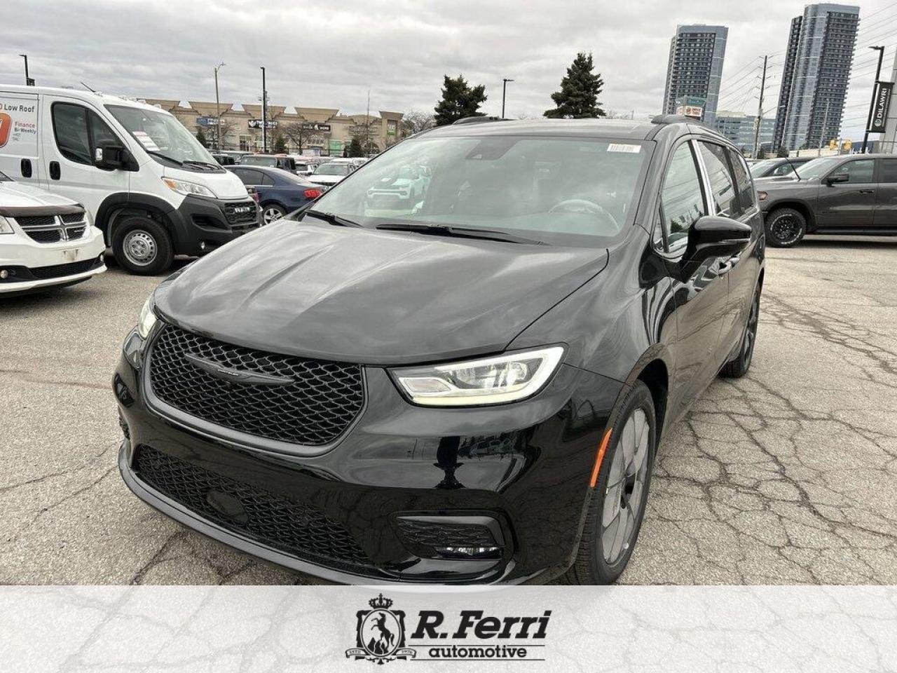 2026 Chrysler Pacifica Select Front-Wheel Drive Passenger Van Photo