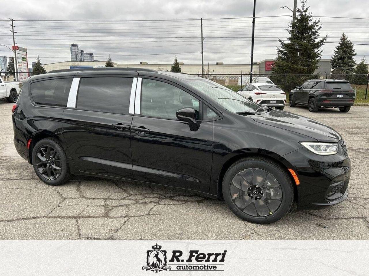 2026 Chrysler Pacifica Select Front-Wheel Drive Passenger Van Photo