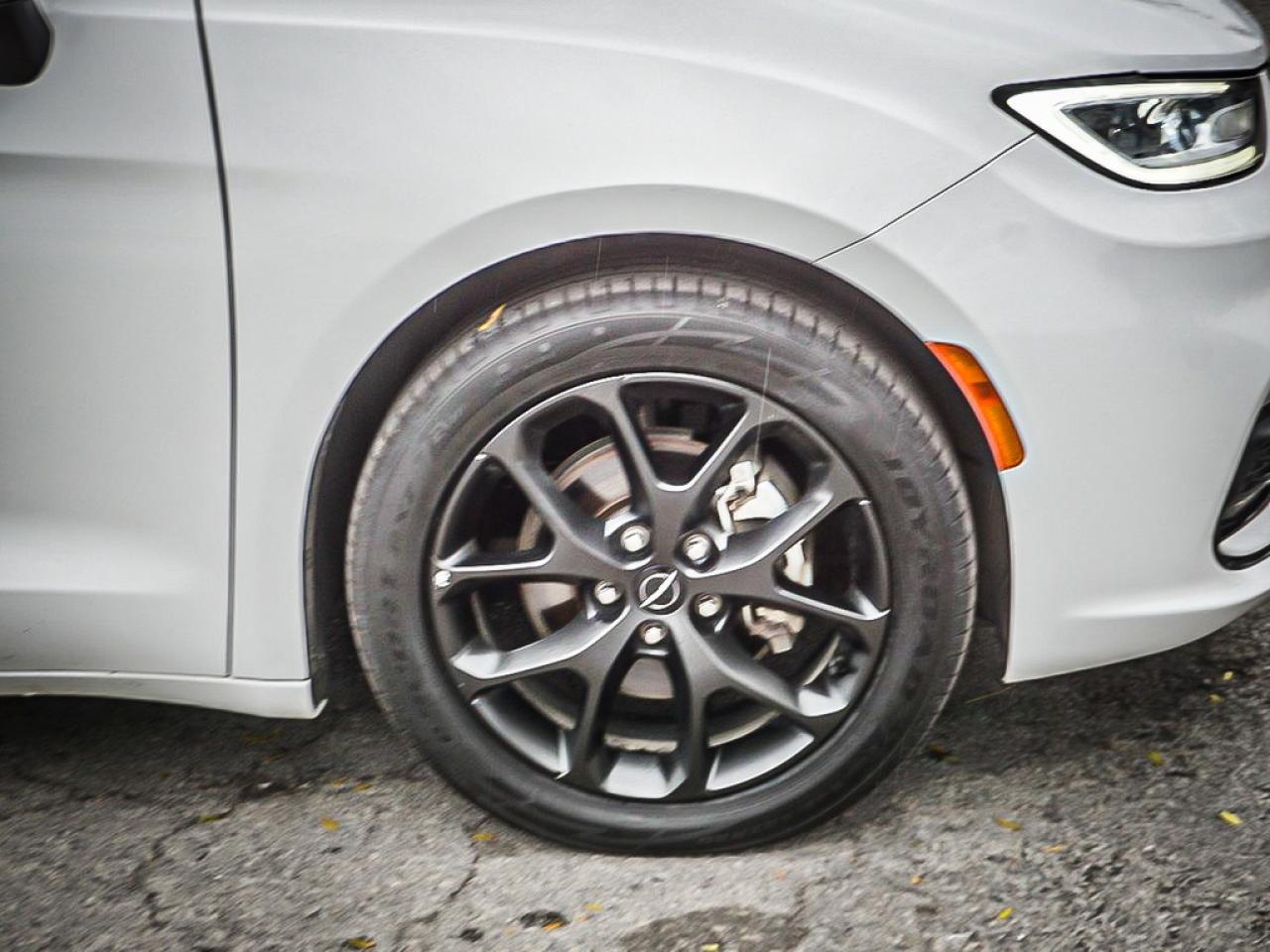 2024 Chrysler Pacifica  Photo