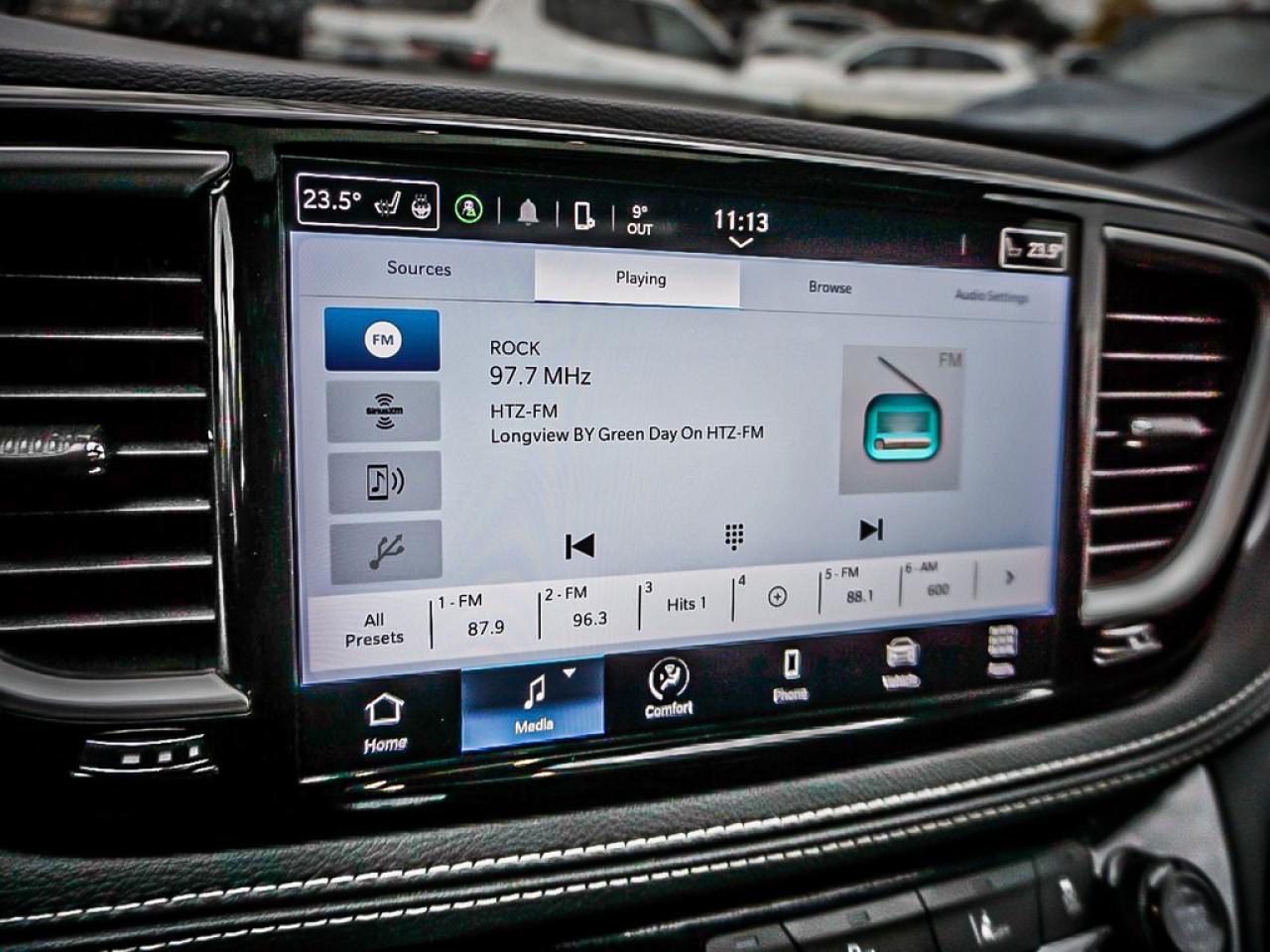 2024 Chrysler Pacifica  Photo