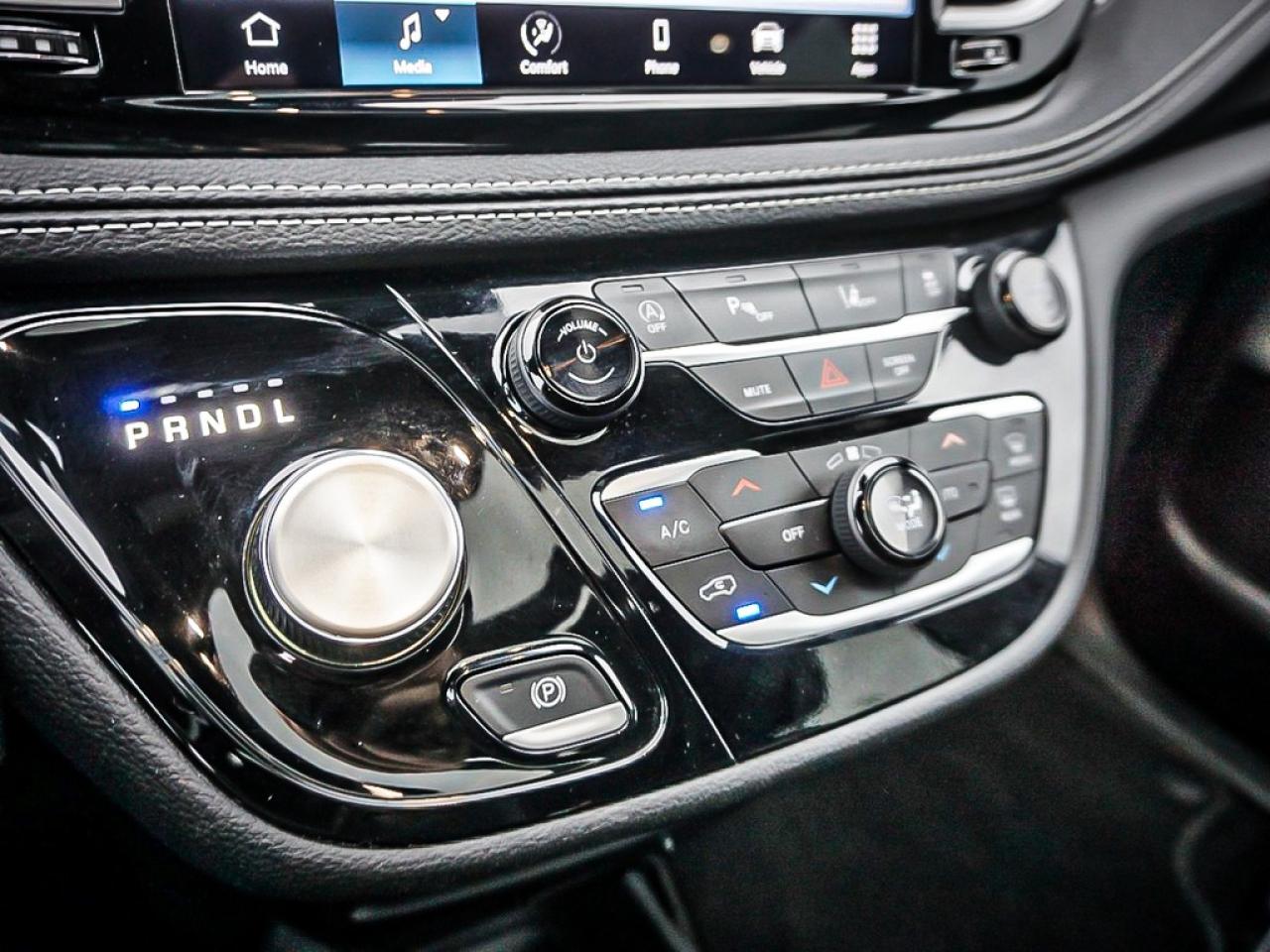 2024 Chrysler Pacifica  Photo