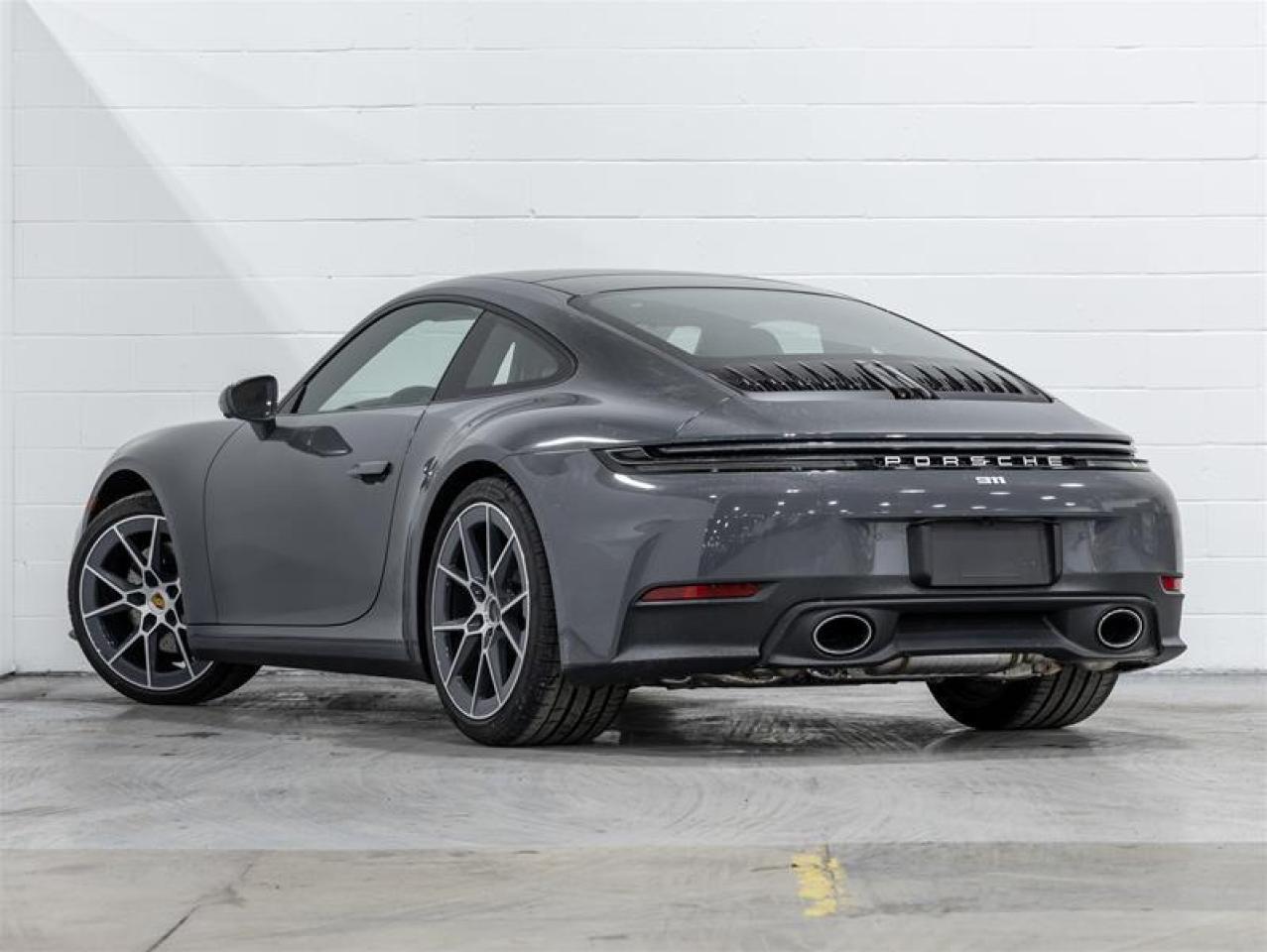 2025 Porsche 911  Photo