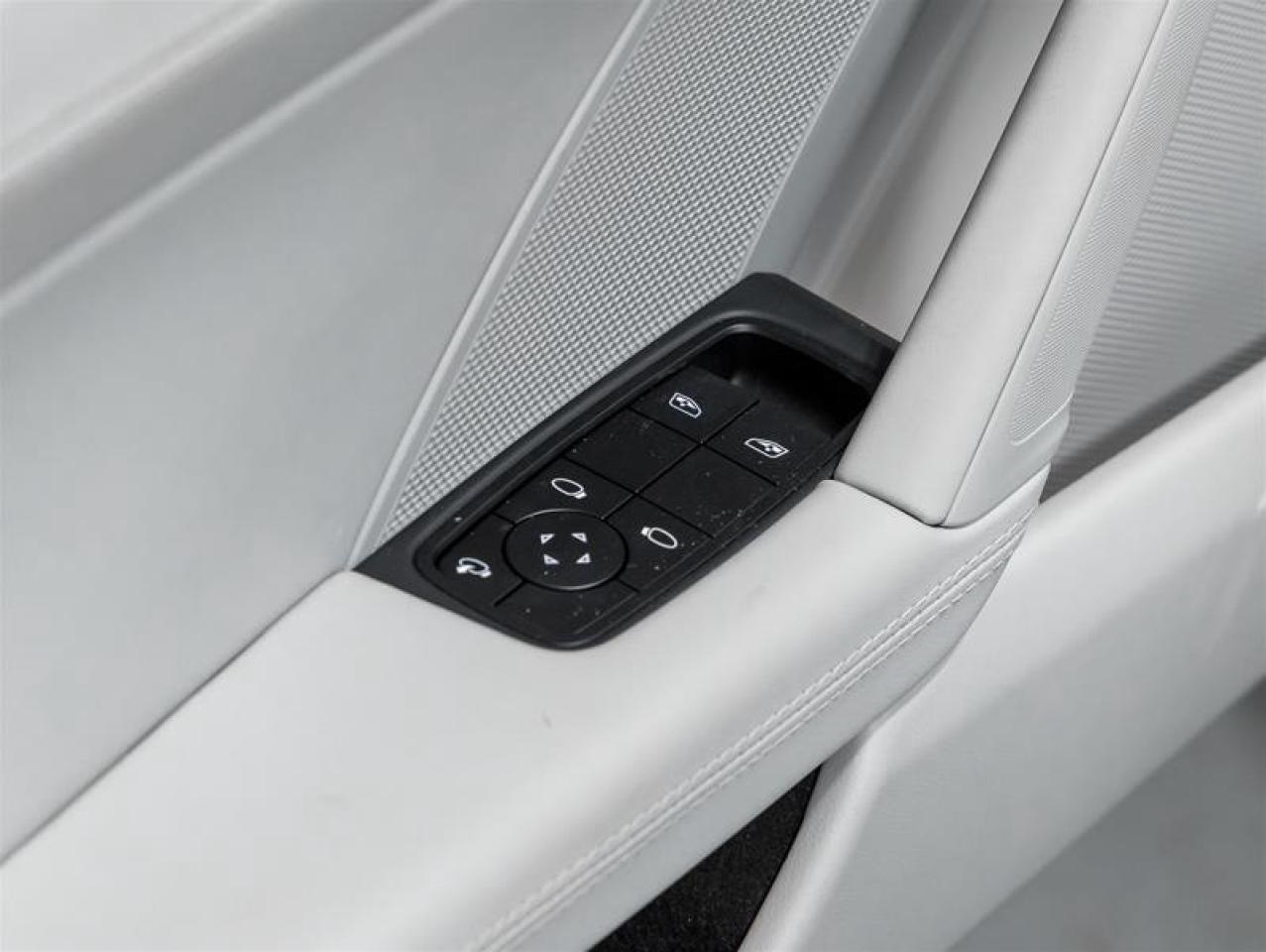 2025 Porsche 911  Photo