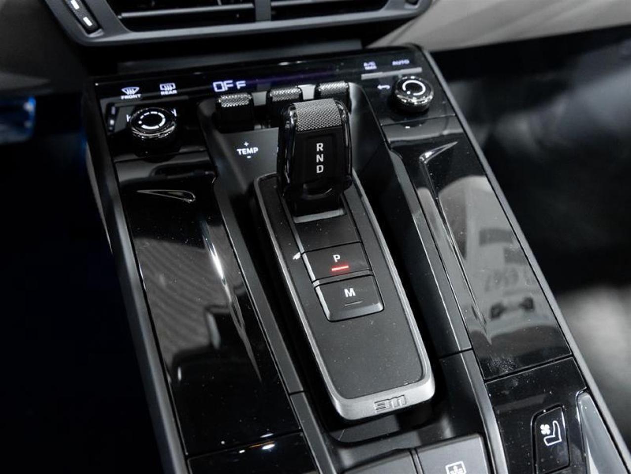 2025 Porsche 911  Photo