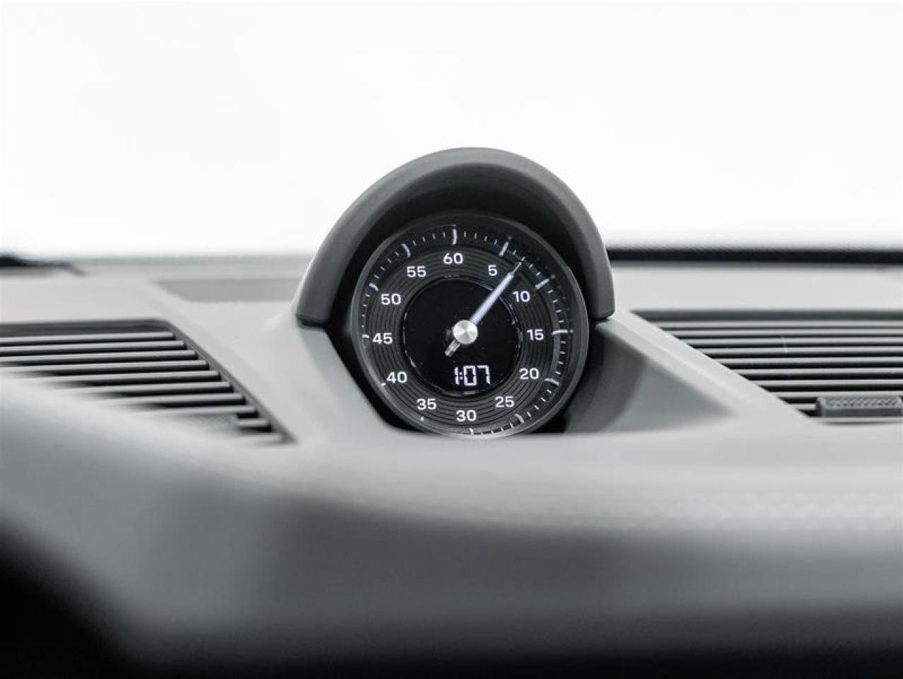 2025 Porsche 911  Photo