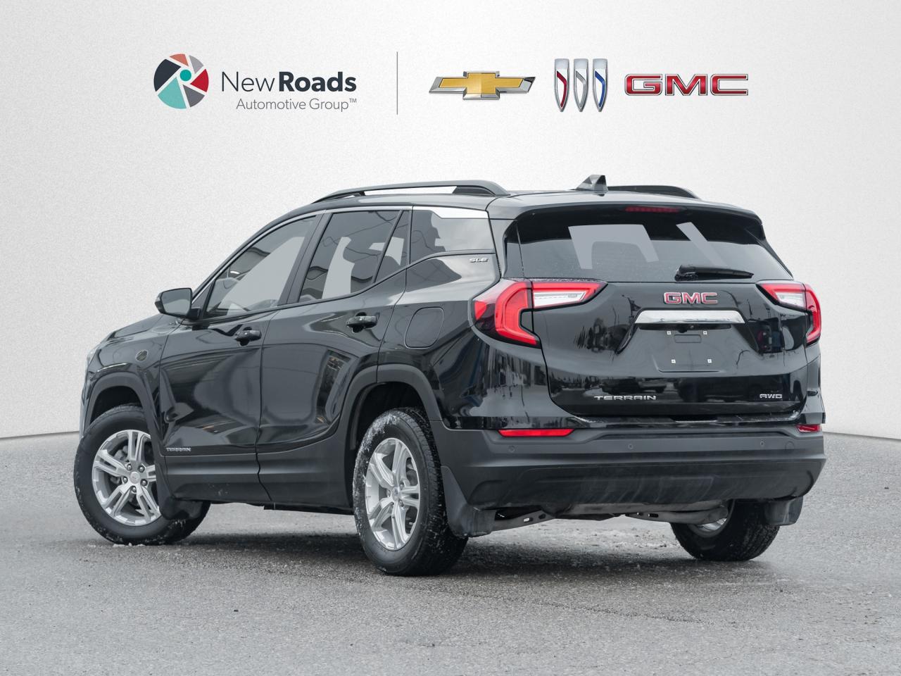 2024 GMC Terrain SLE 4dr All-Wheel Drive Photo4