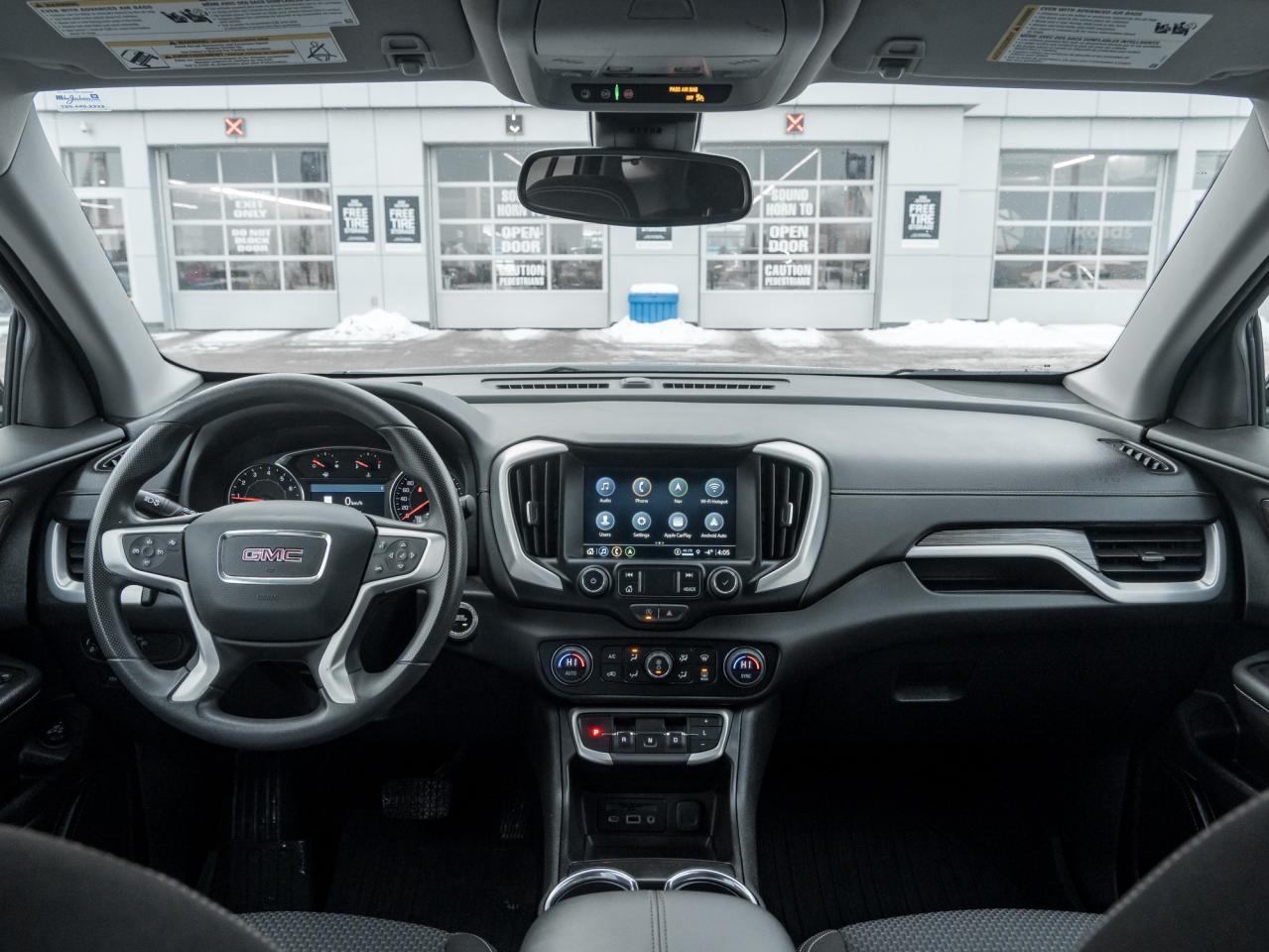 2024 GMC Terrain SLE 4dr All-Wheel Drive Photo