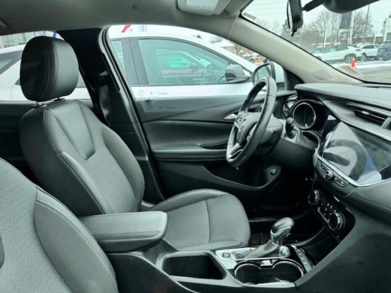 2023 Buick Encore GX Preferred All-Wheel Drive Photo