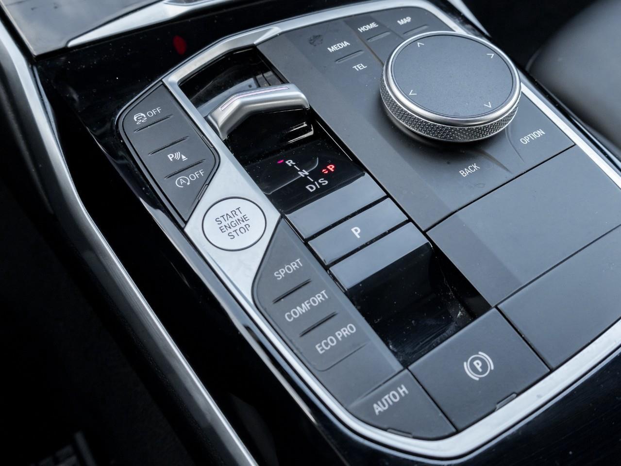 2023 BMW 330 i xDrive 4dr All-Wheel Drive Sedan Photo