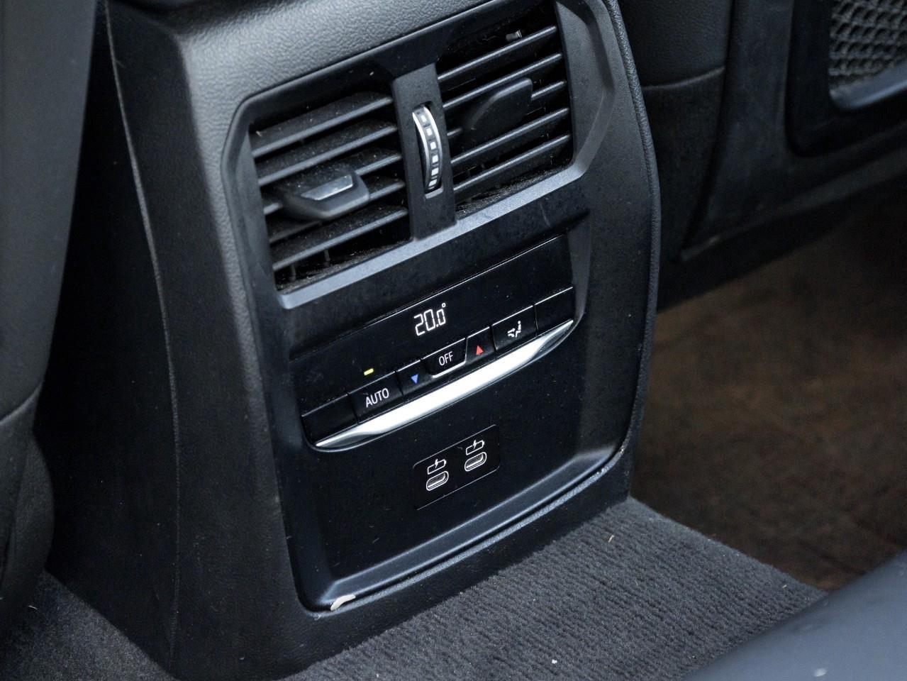 2023 BMW 330 i xDrive 4dr All-Wheel Drive Sedan Photo