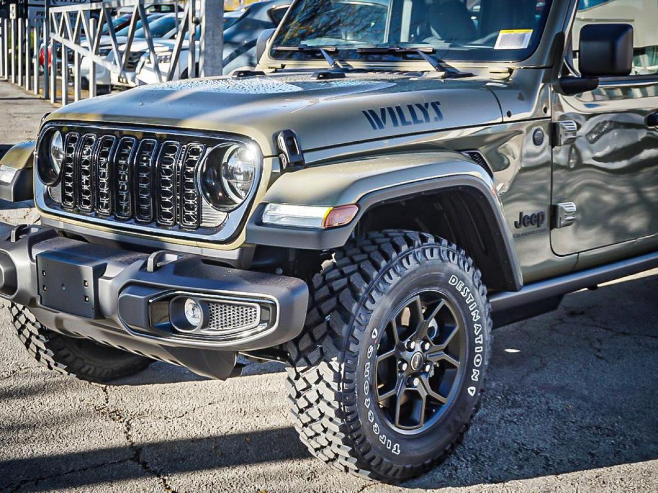 2026 Jeep Gladiator  Photo3
