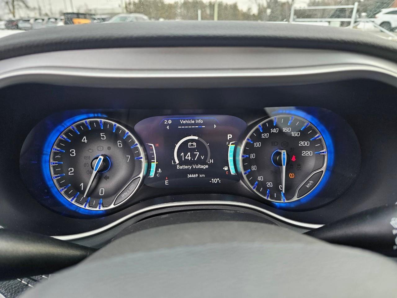 2024 Chrysler Pacifica Touring-L Front-Wheel Drive Passenger Van Photo