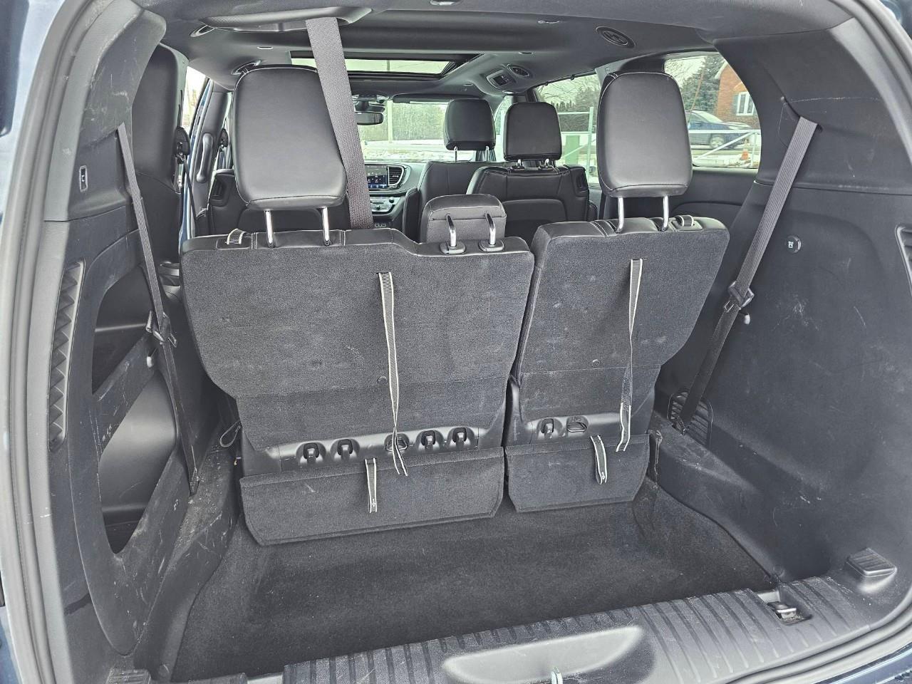 2024 Chrysler Pacifica Touring-L Front-Wheel Drive Passenger Van Photo