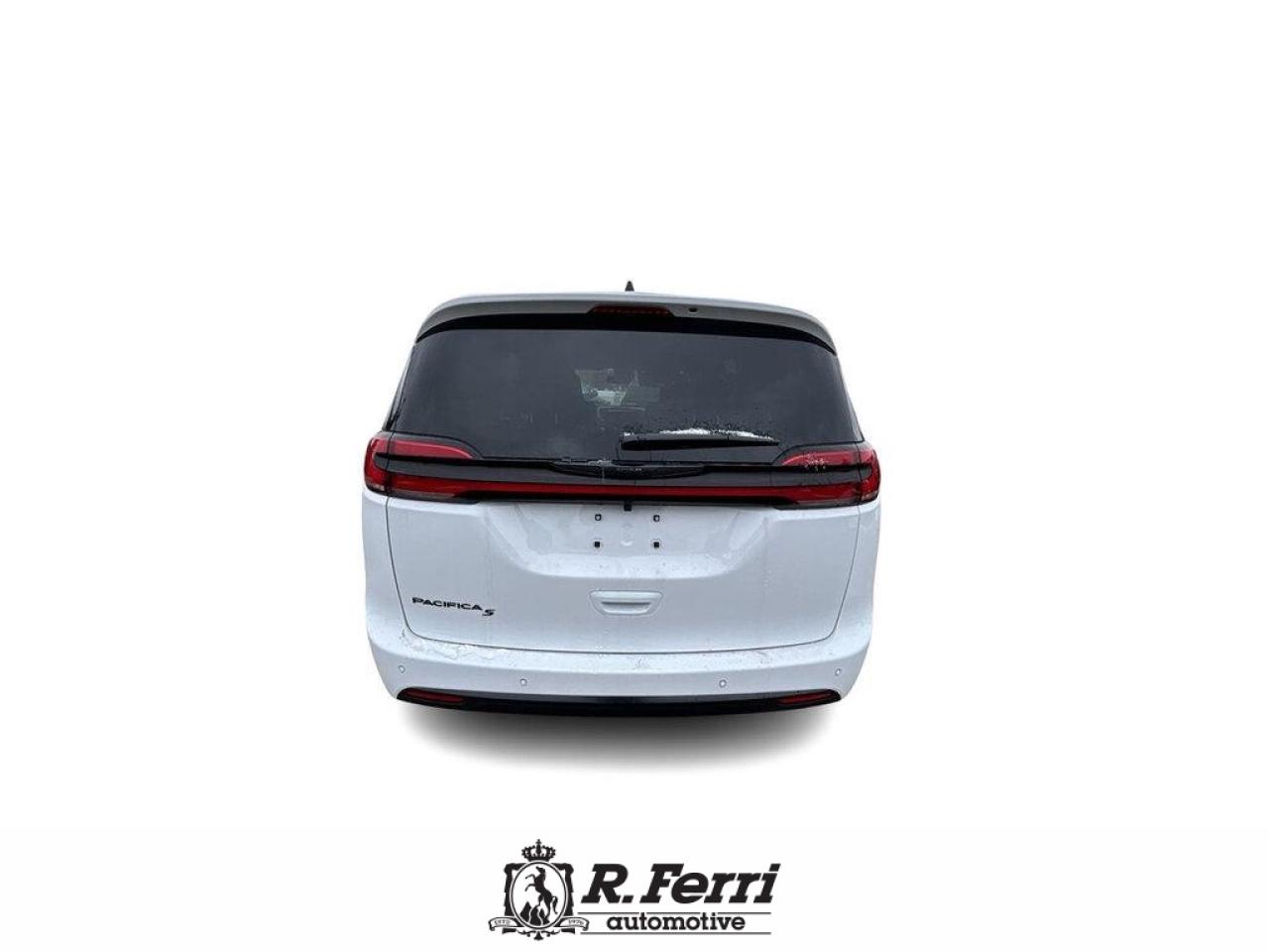 2026 Chrysler Pacifica Select Front-Wheel Drive Passenger Van Photo