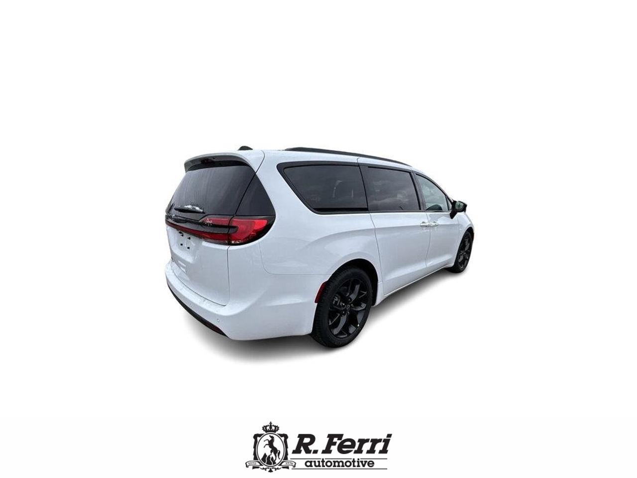 2026 Chrysler Pacifica Select Front-Wheel Drive Passenger Van Photo