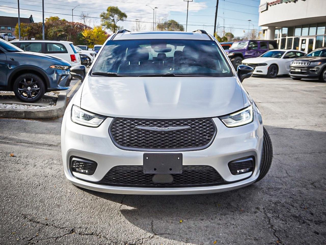 2024 Chrysler Pacifica  Photo