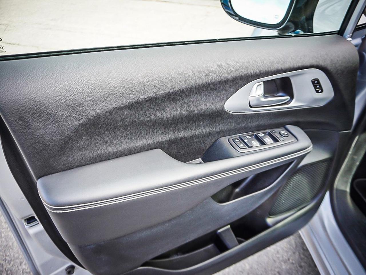 2024 Chrysler Pacifica  Photo