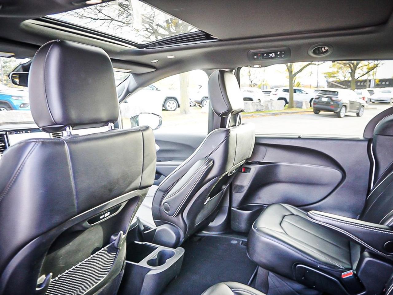 2024 Chrysler Pacifica  Photo
