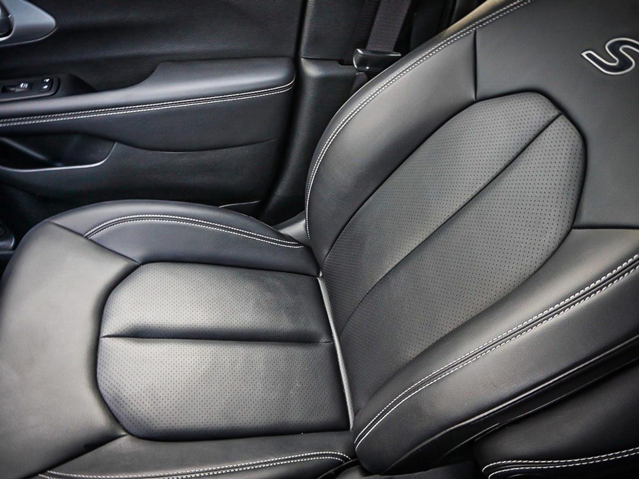 2024 Chrysler Pacifica  Photo