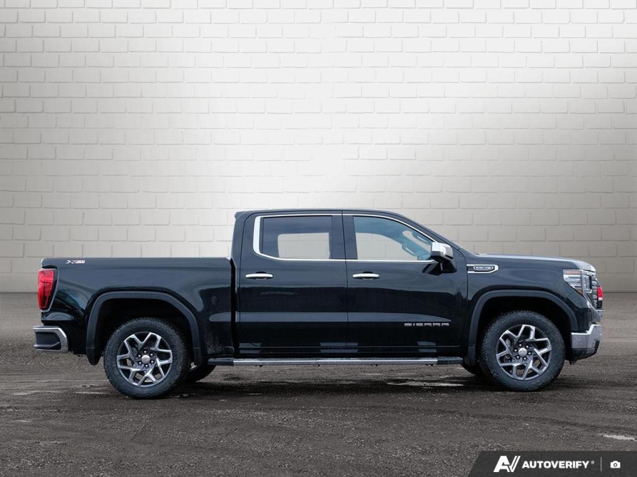 2026 GMC Sierra 1500 Crew Cab Short Box 4-Wheel Drive SLT Photo