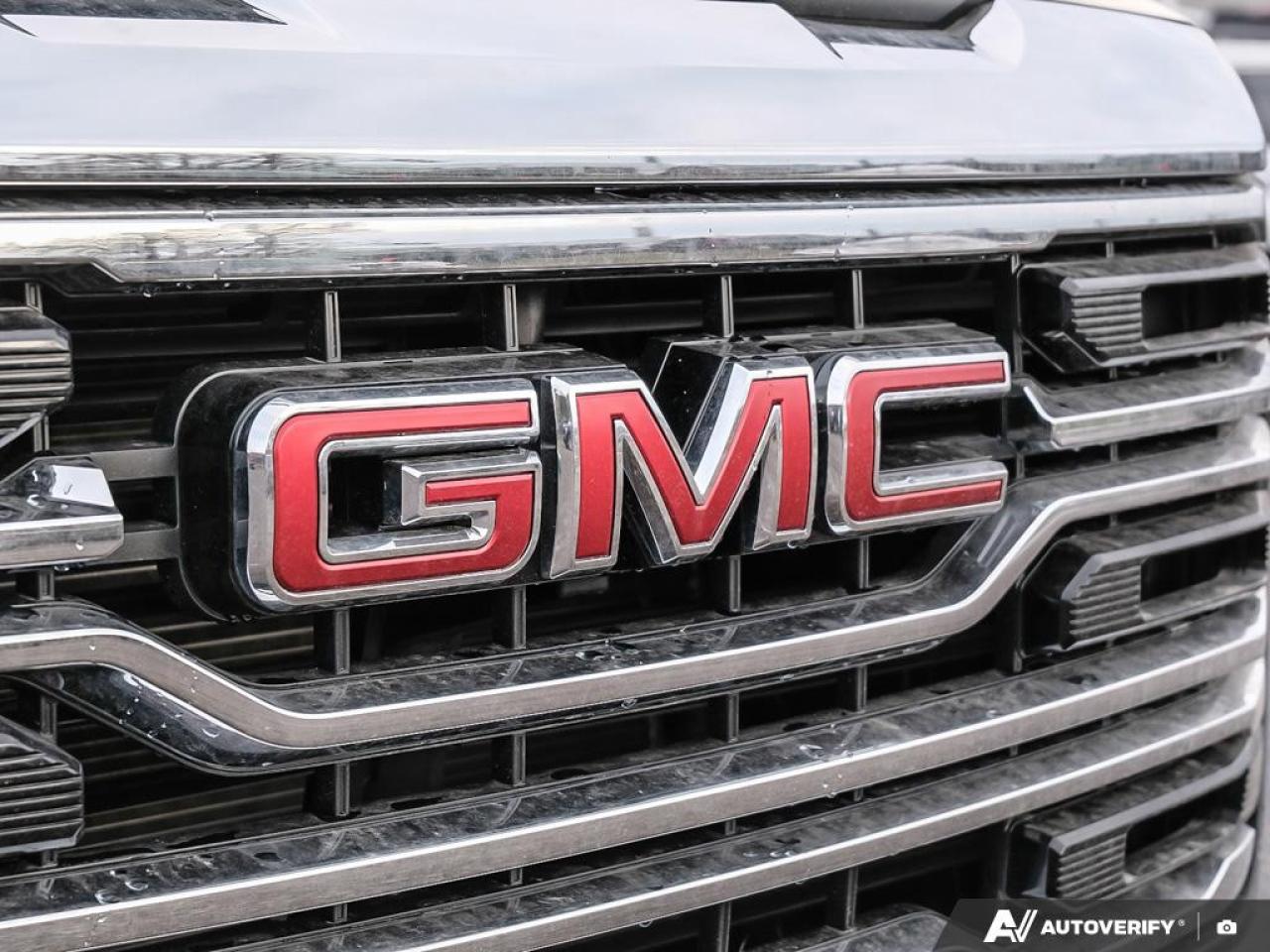 2026 GMC Sierra 1500 Crew Cab Short Box 4-Wheel Drive SLT Photo