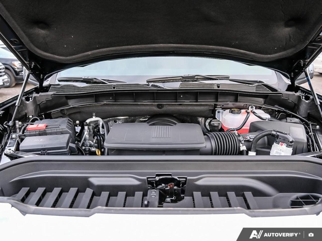 2026 GMC Sierra 1500 Crew Cab Short Box 4-Wheel Drive SLT Photo