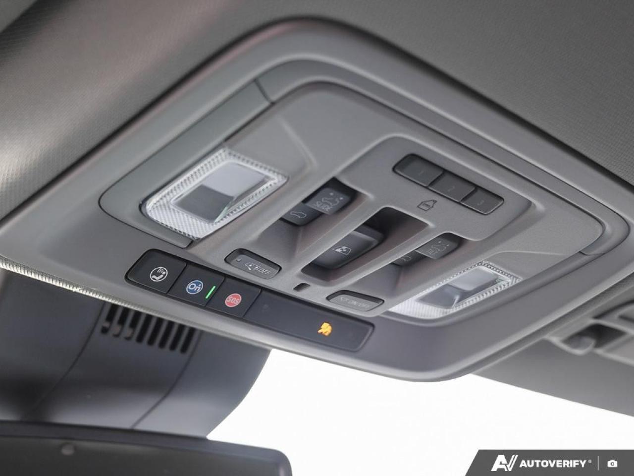 2026 GMC Sierra 1500 Crew Cab Short Box 4-Wheel Drive SLT Photo