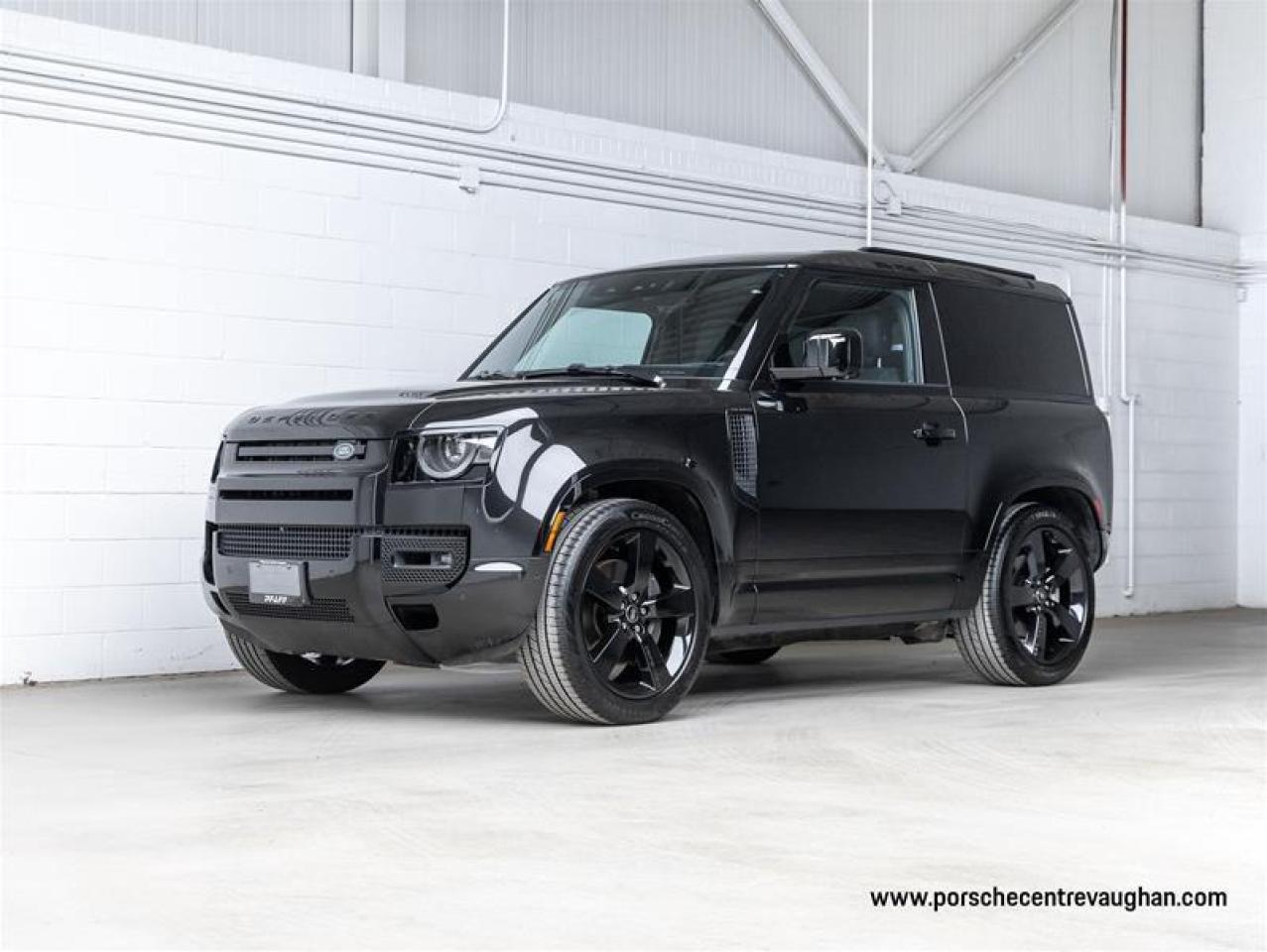 2024 Land Rover Defender  Photo0