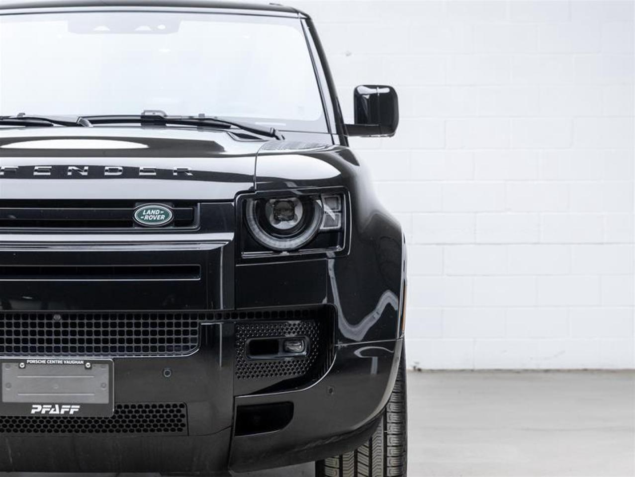 2024 Land Rover Defender  Photo3