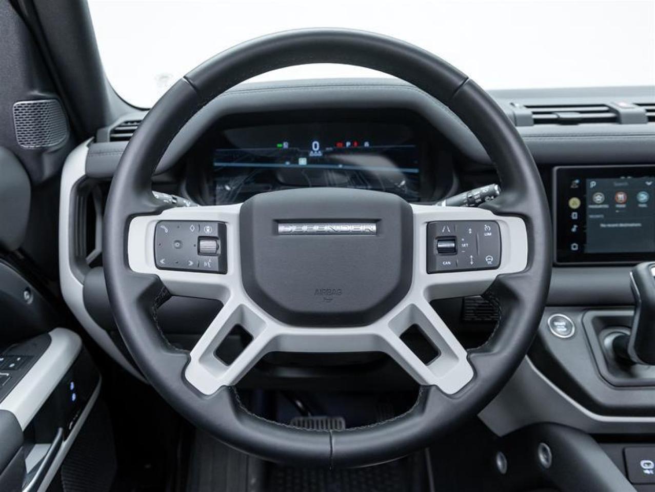 2024 Land Rover Defender  Photo