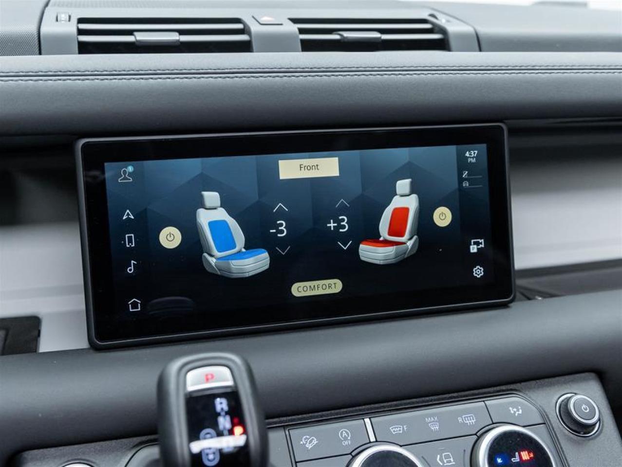 2024 Land Rover Defender  Photo